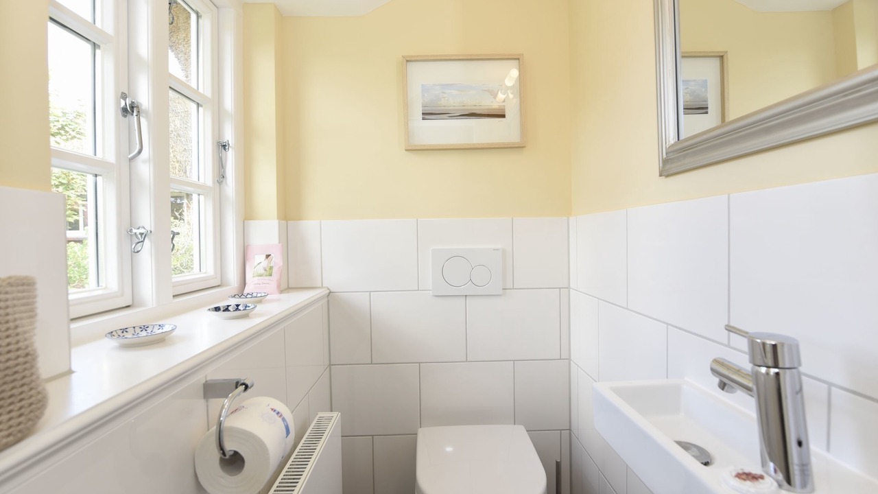 Photo of Bathroom in Oevenum