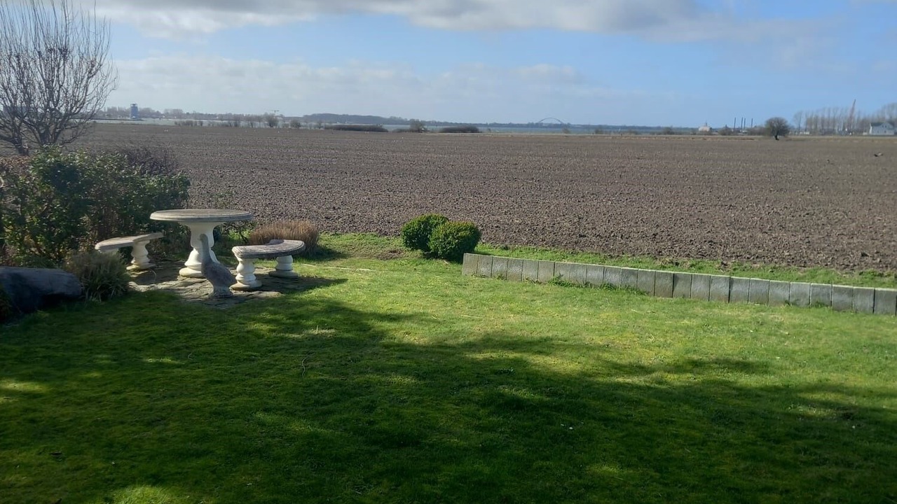 Photo of Outdoor in Neue Tiefe