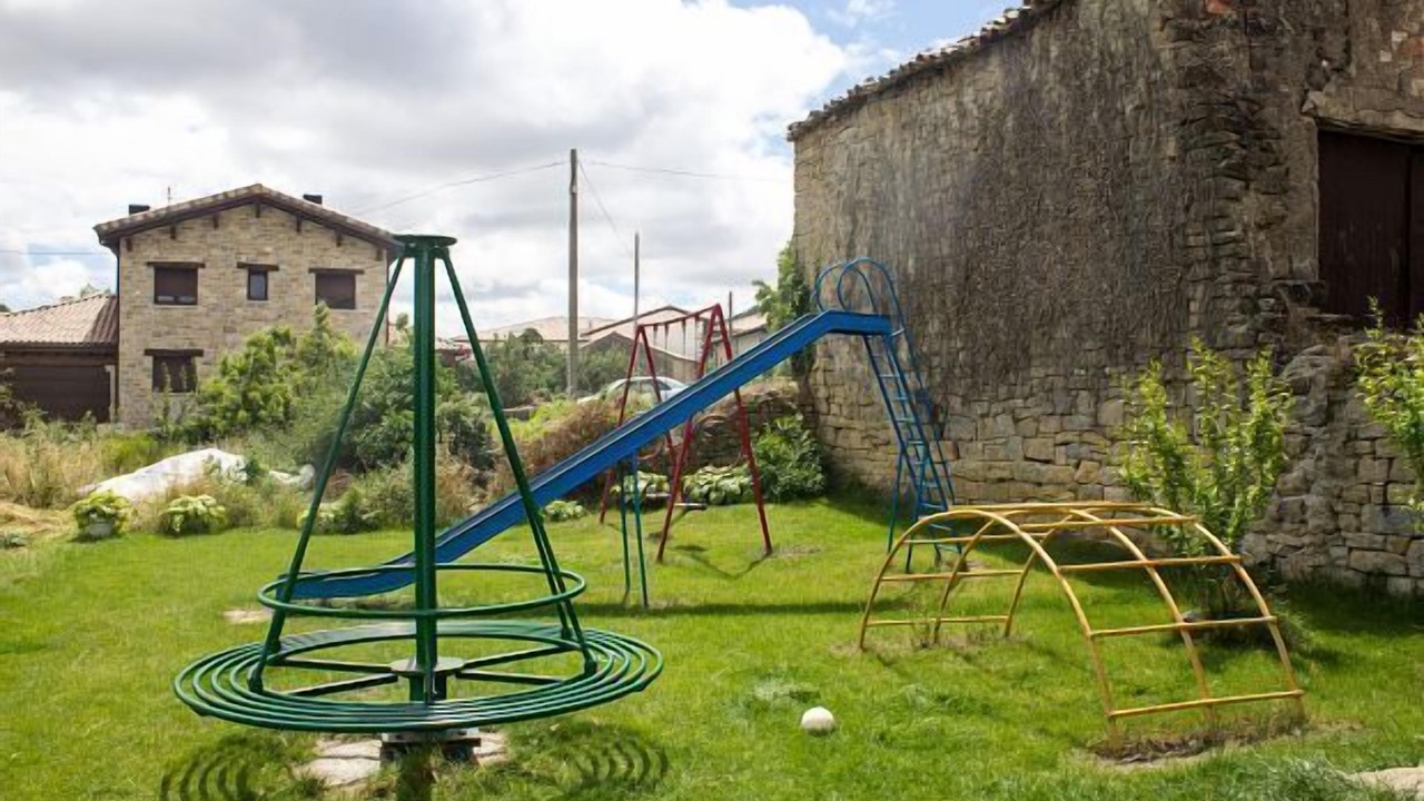 Photo of Others in Lerruz