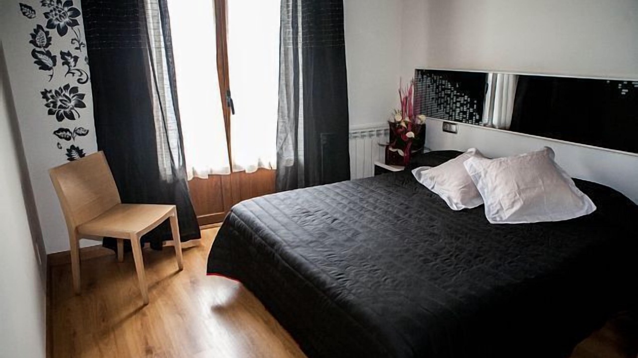 Photo of Bedroom in Arantza