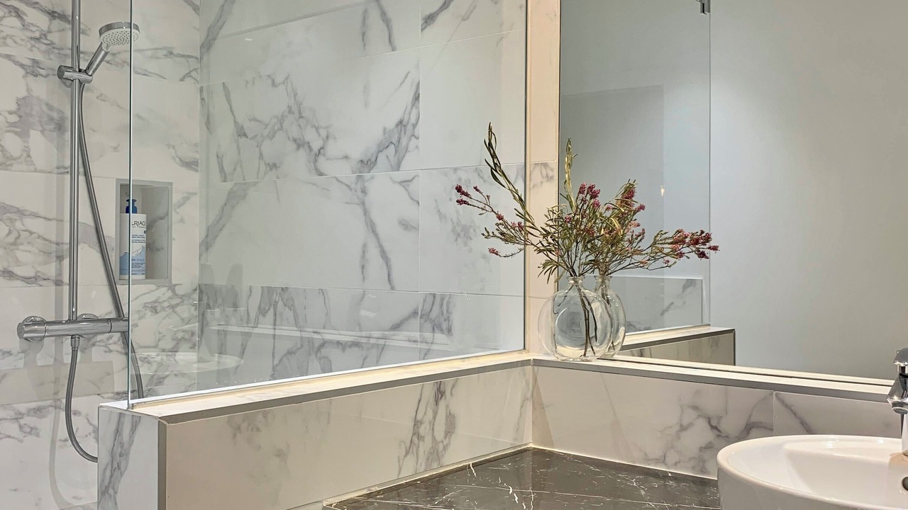 Photo of Bathroom in Gares