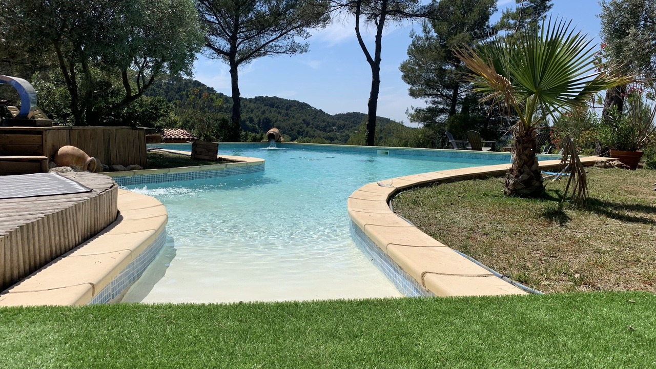 Photo of Outdoor in Mimet
