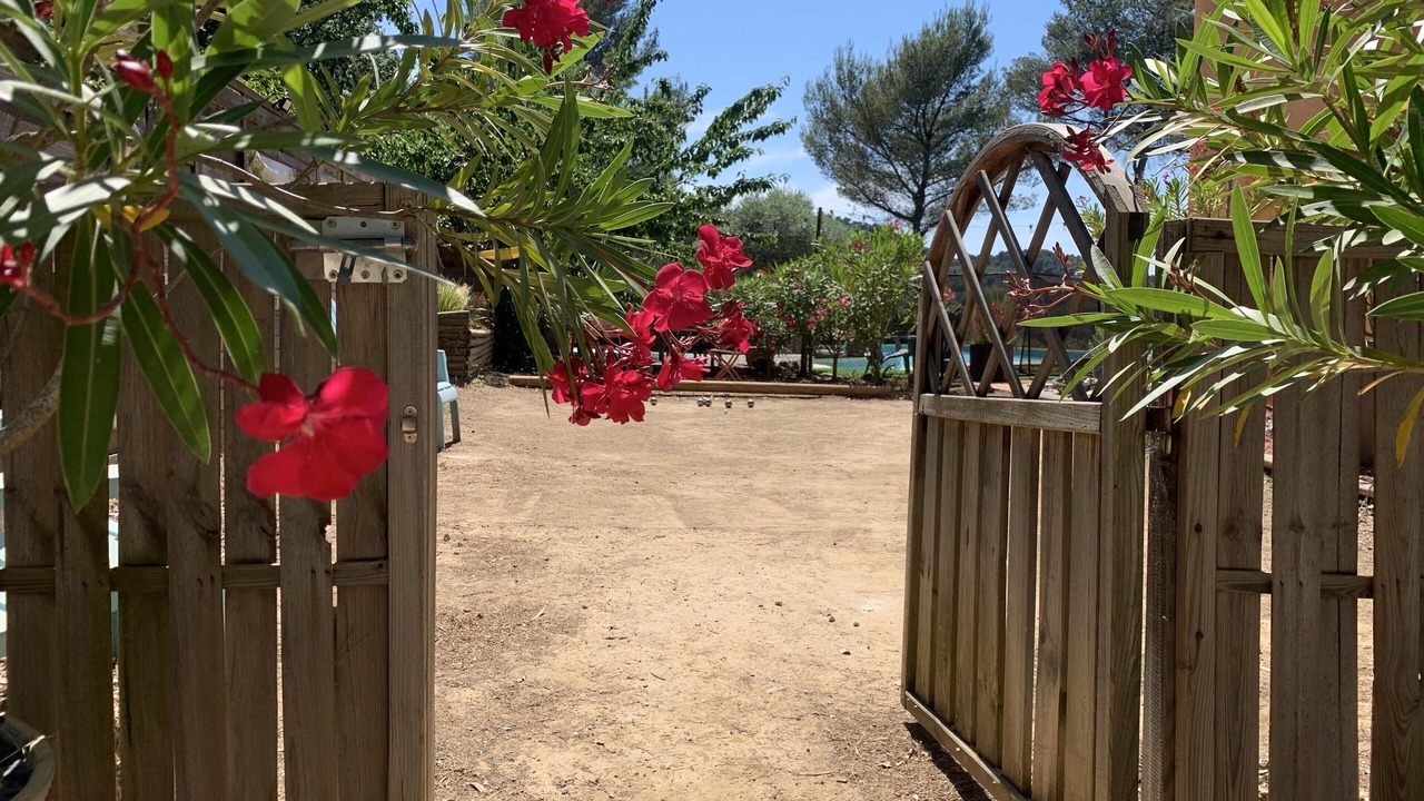 Photo of Outdoor in Mimet