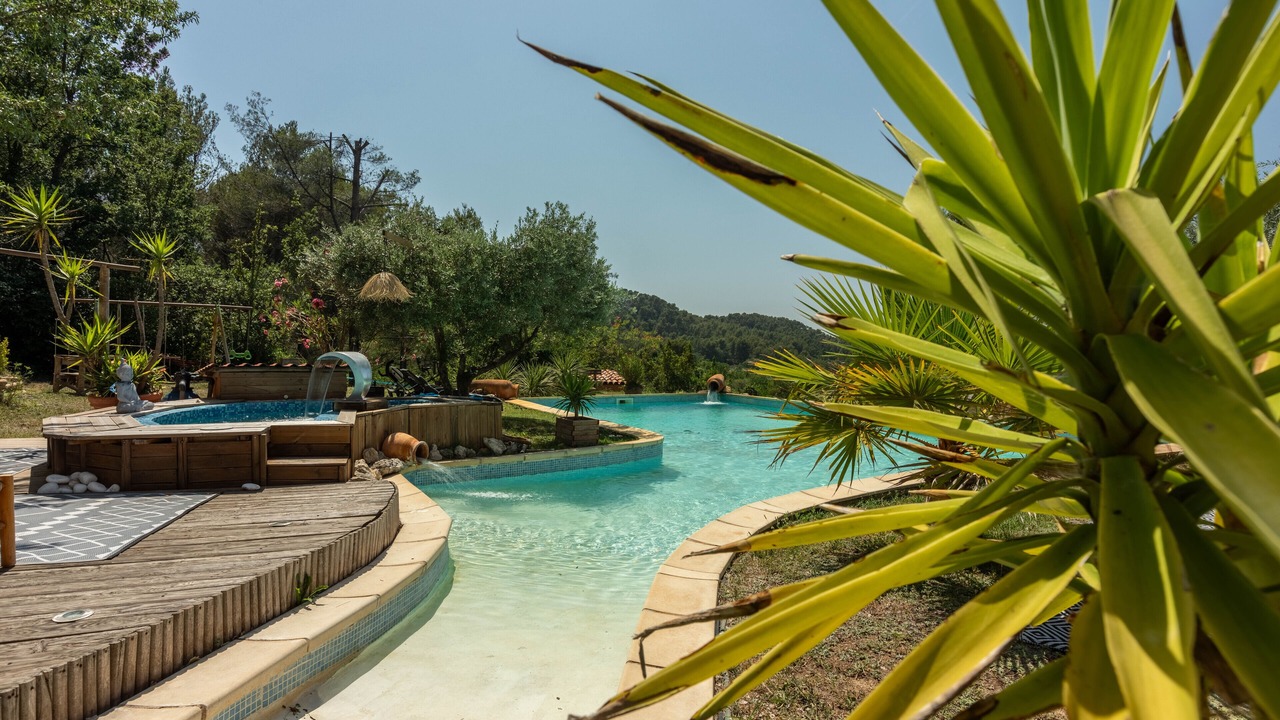 Photo of Outdoor in Mimet