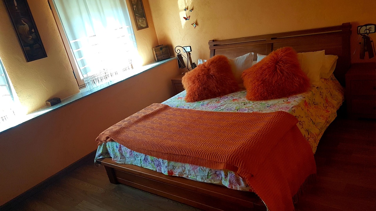 Photo of Bedroom in Navalguijo