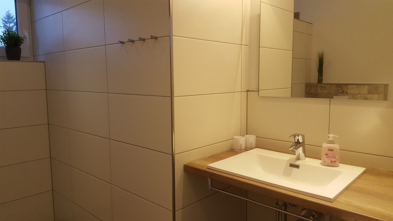 Photo of Bathroom in Oberlangen