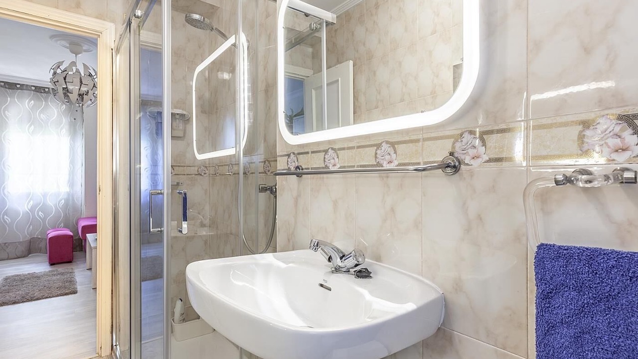 Photo of Bathroom in Triana