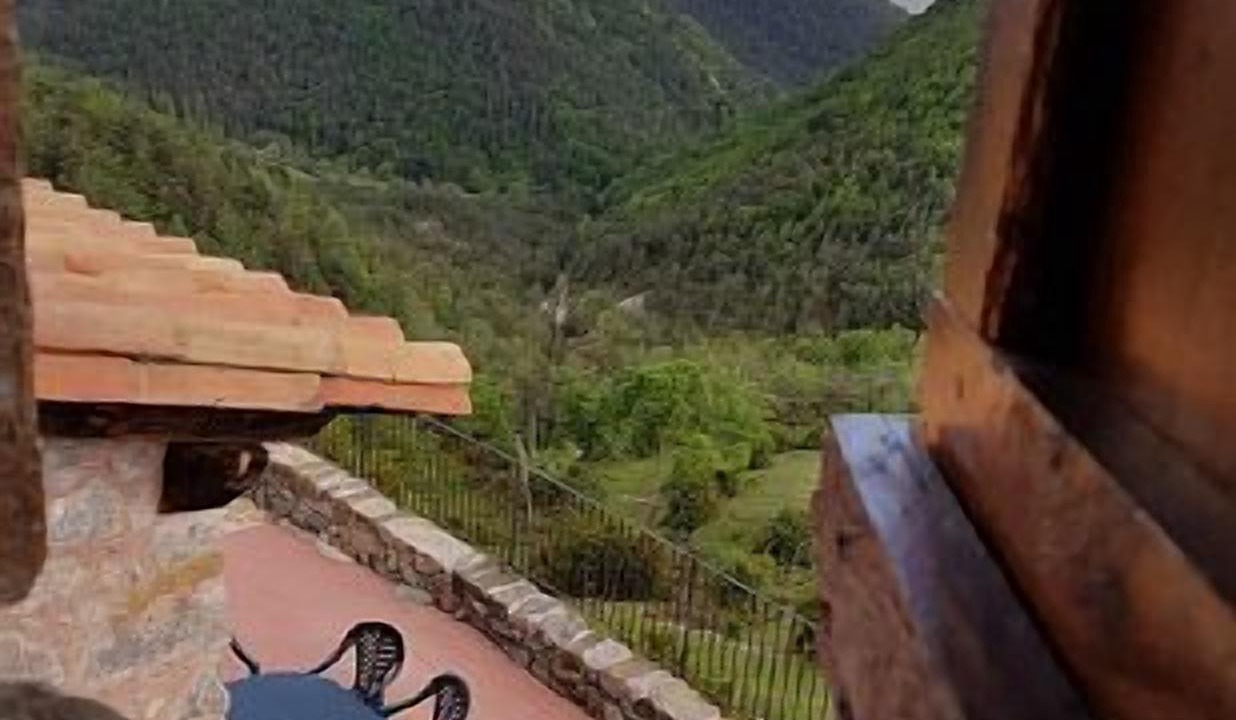 Photo of Outdoor in Gombren