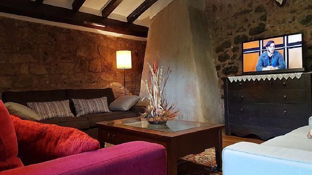 Photo of Livingroom in Gombren