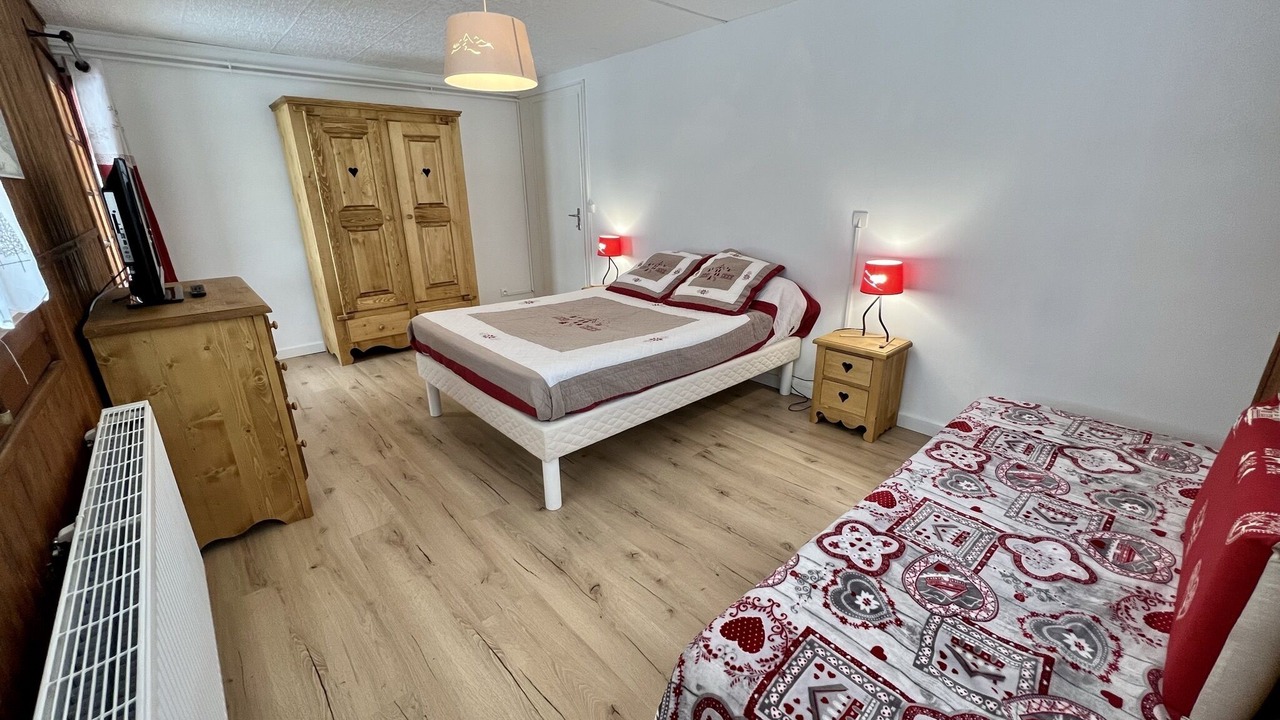 Photo of Bedroom in Saint-Paul-en-Chablais