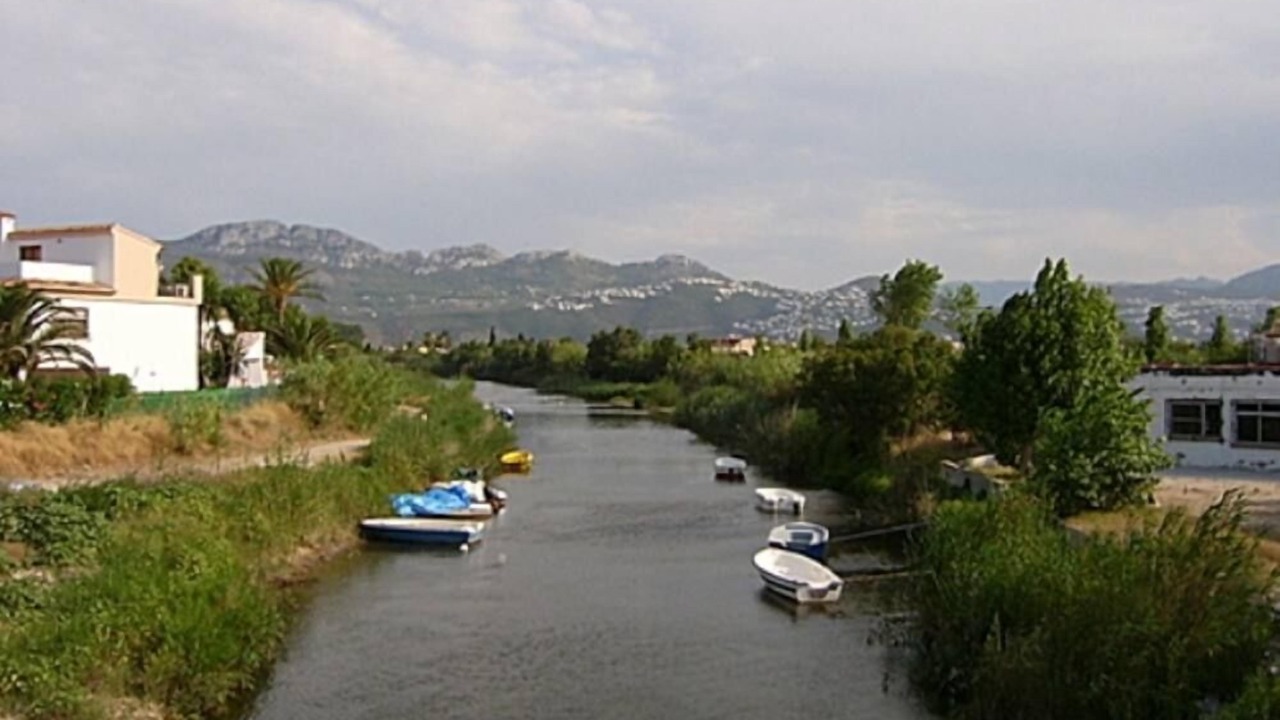 Photo of Others in Oliva