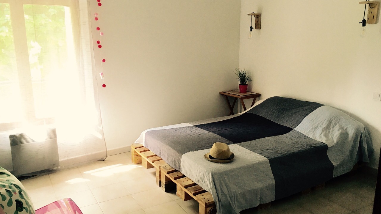 Photo of Bedroom in Orgon