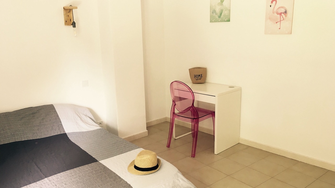 Photo of Bedroom in Orgon
