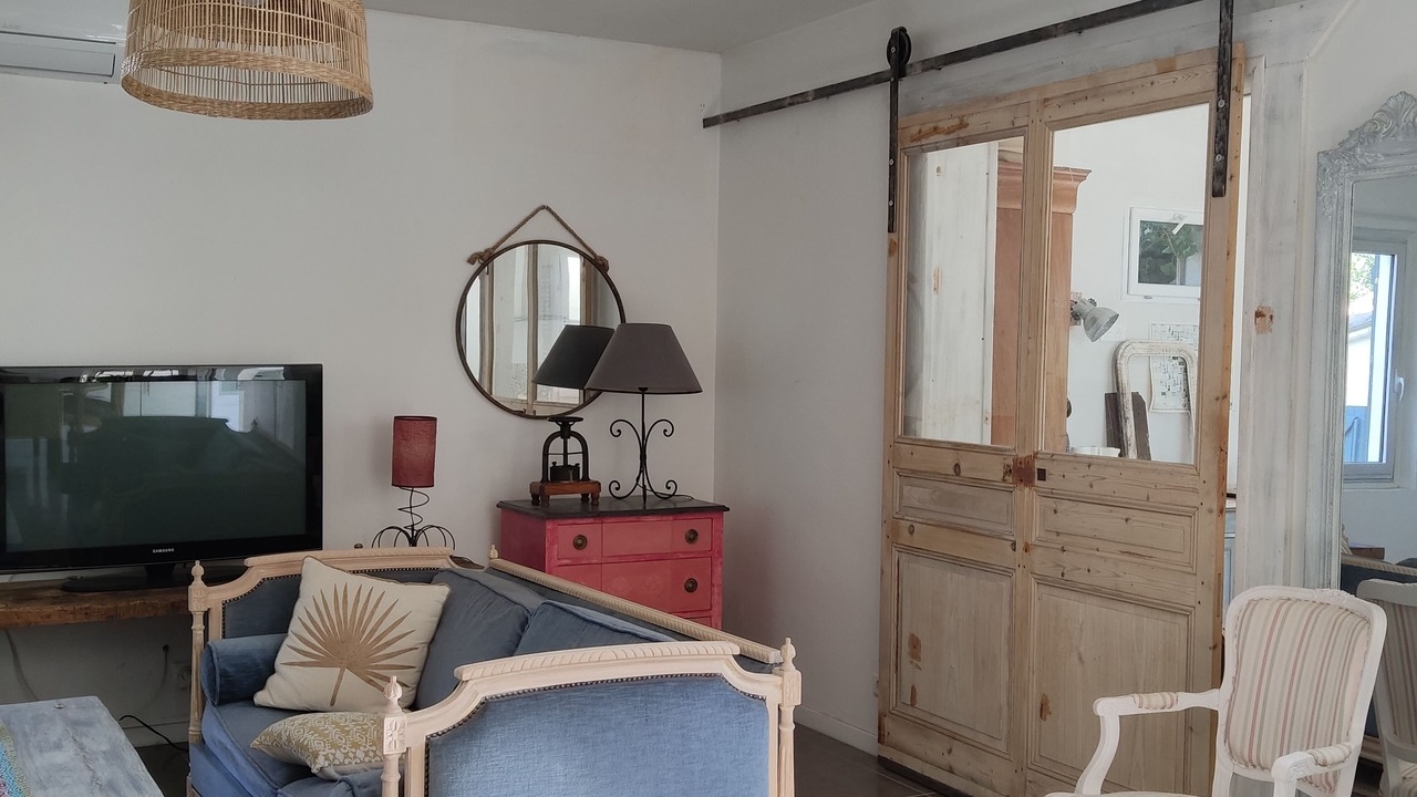 Photo of Livingroom in Grand Sud