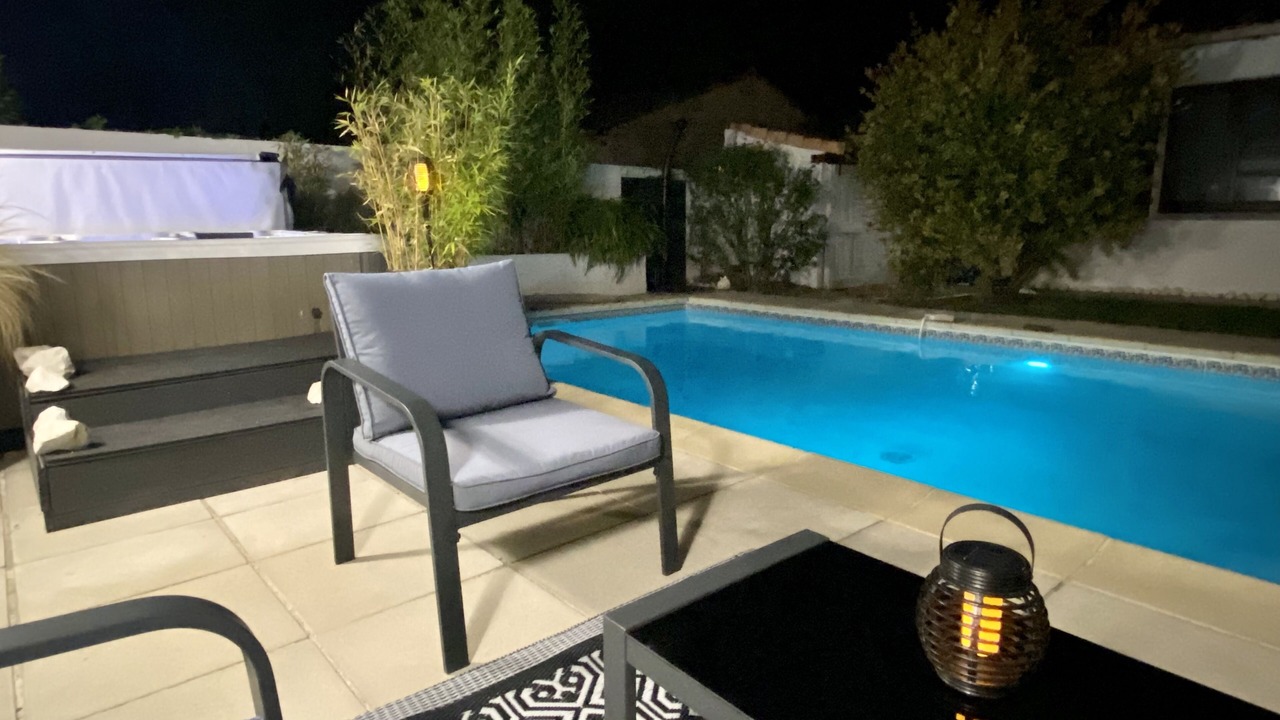 Photo of Outdoor in Garons