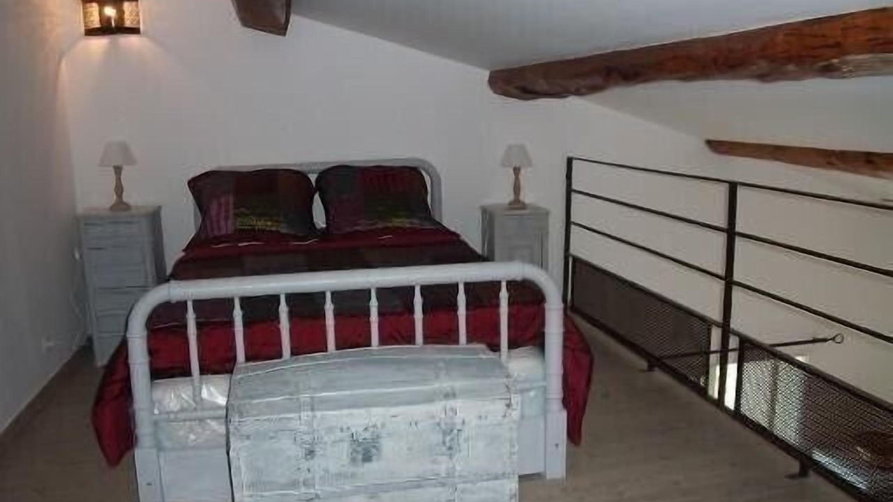 Photo of Bedroom in Eygalieres