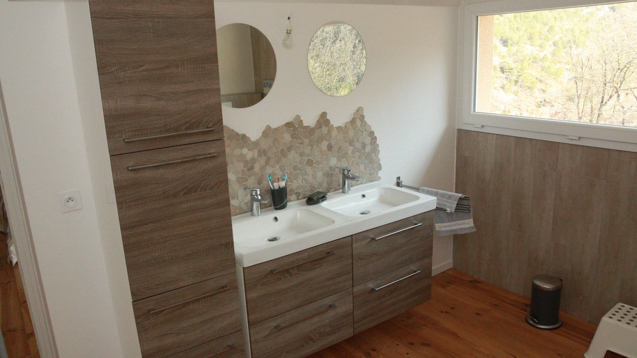 Photo of Bathroom in Verclause