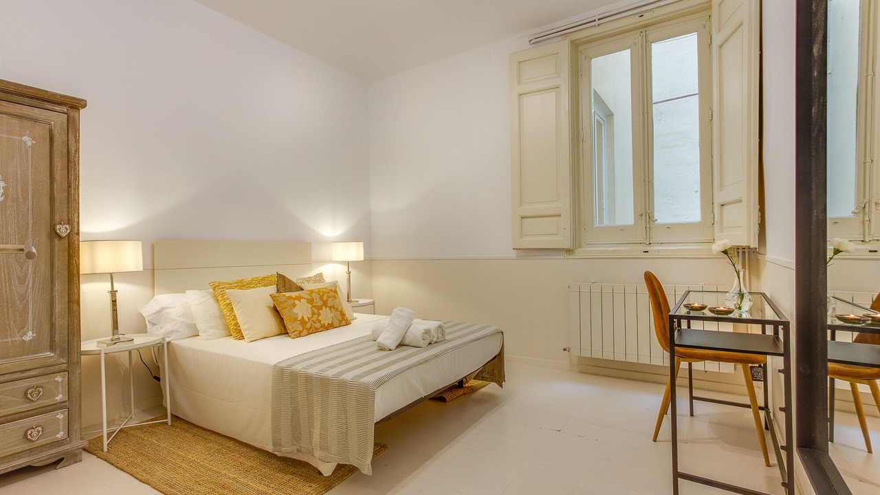 Photo of Bedroom in Malasana