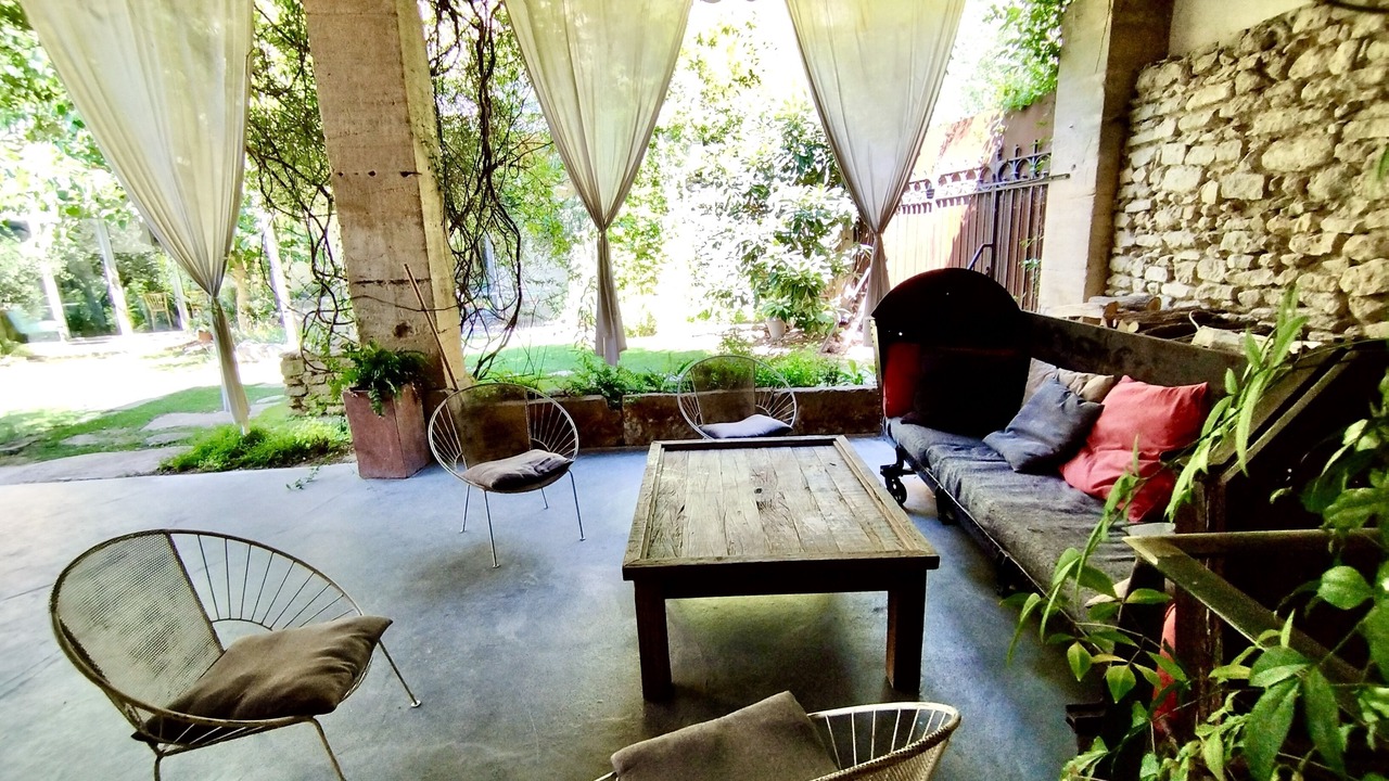 Photo of Patio Balcony in Montaren-et-Saint-Mediers