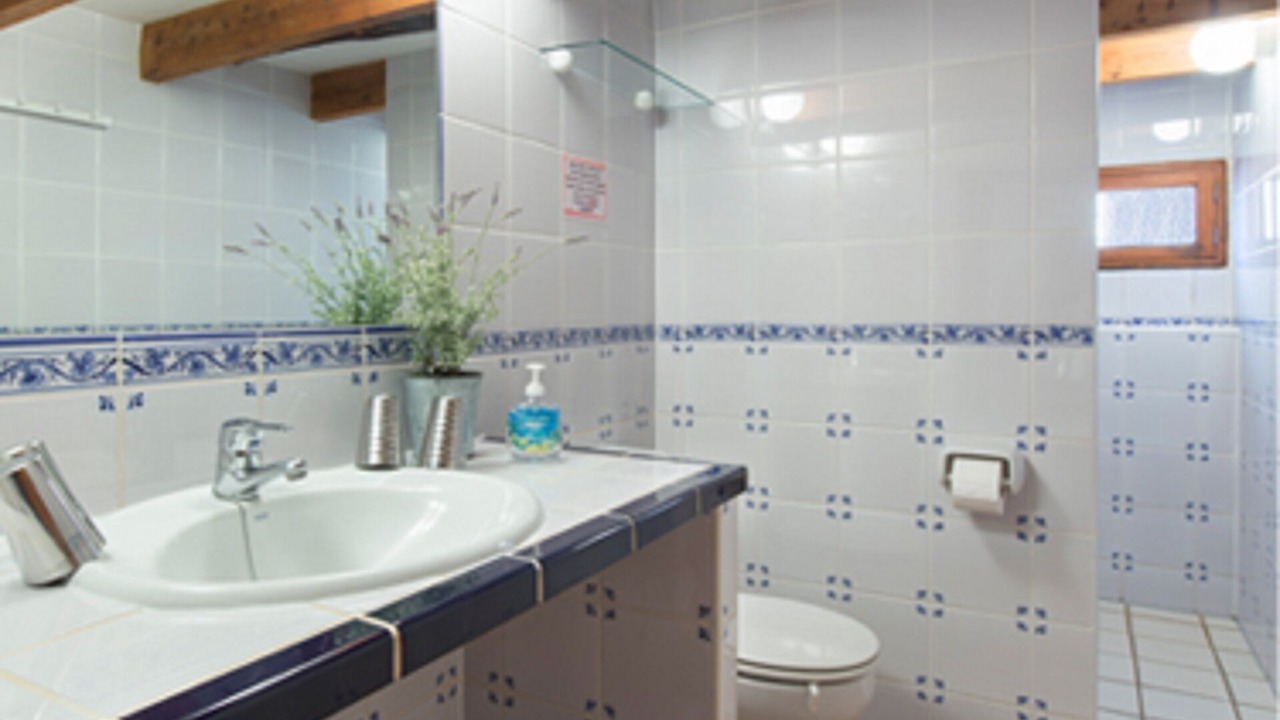Photo of Bathroom in Campos