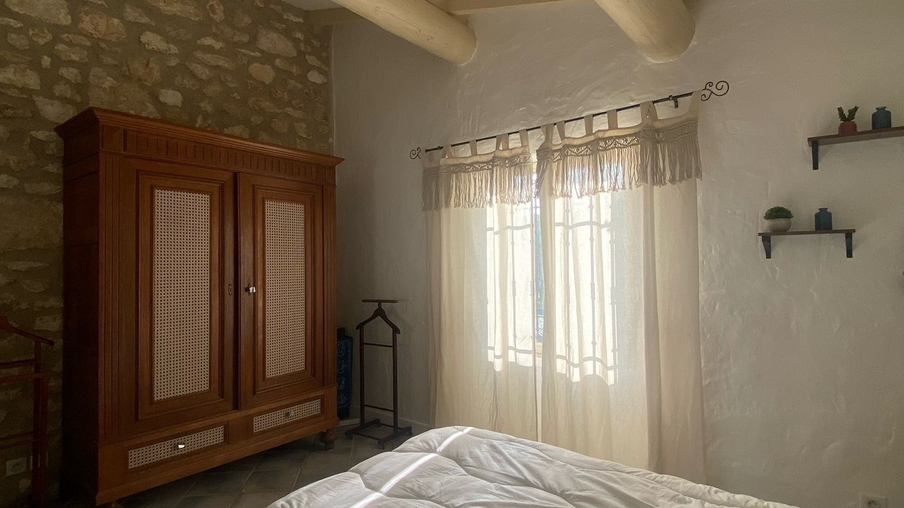 Photo of Bedroom in Eygalieres