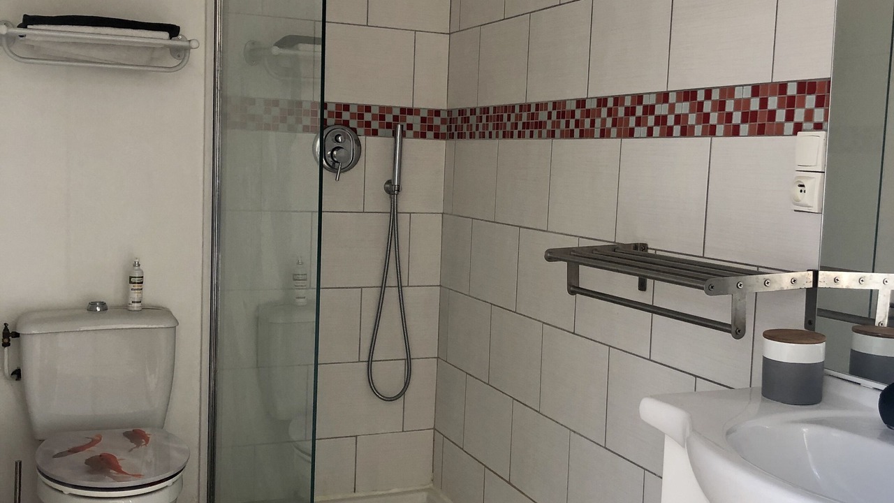 Photo of Bathroom in Le Tholonet