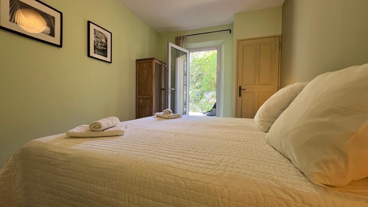 Photo of Bedroom in Pont Royal