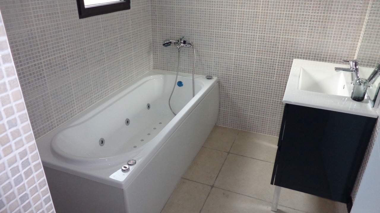 Photo of Bathroom in Saint-Martin-de-Crau