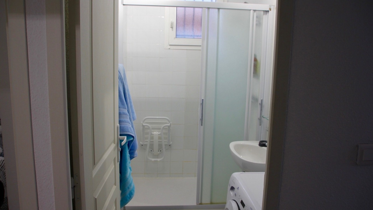 Photo of Bathroom in Port-Vendres