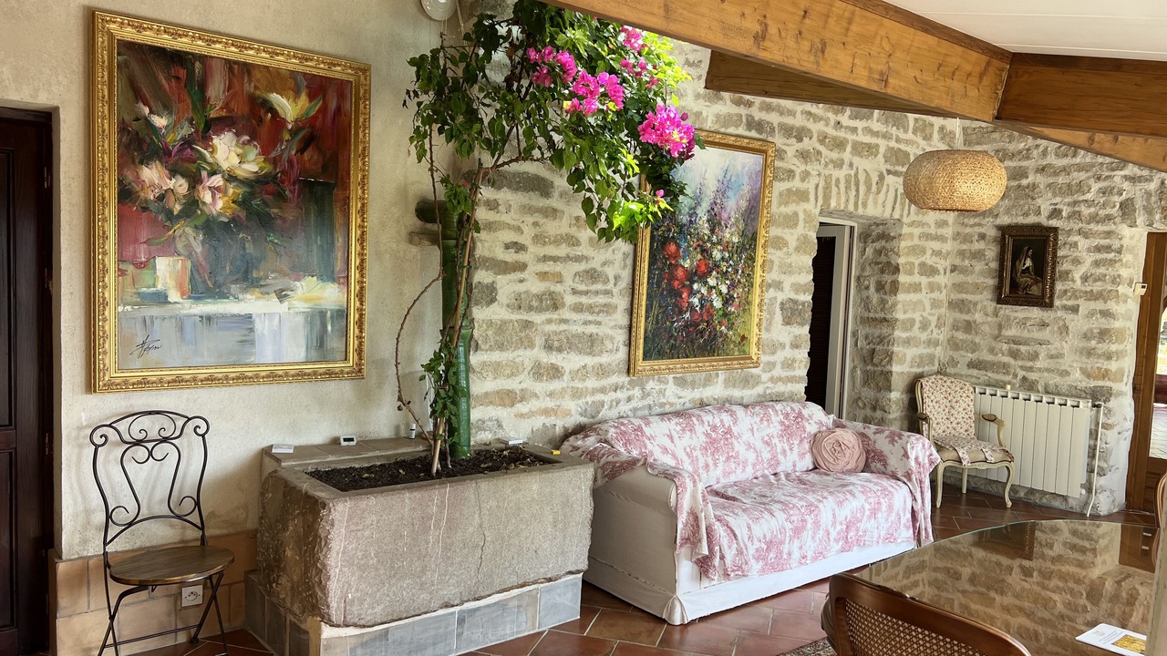 Photo of Livingroom in Ferrieres-les-Verreries