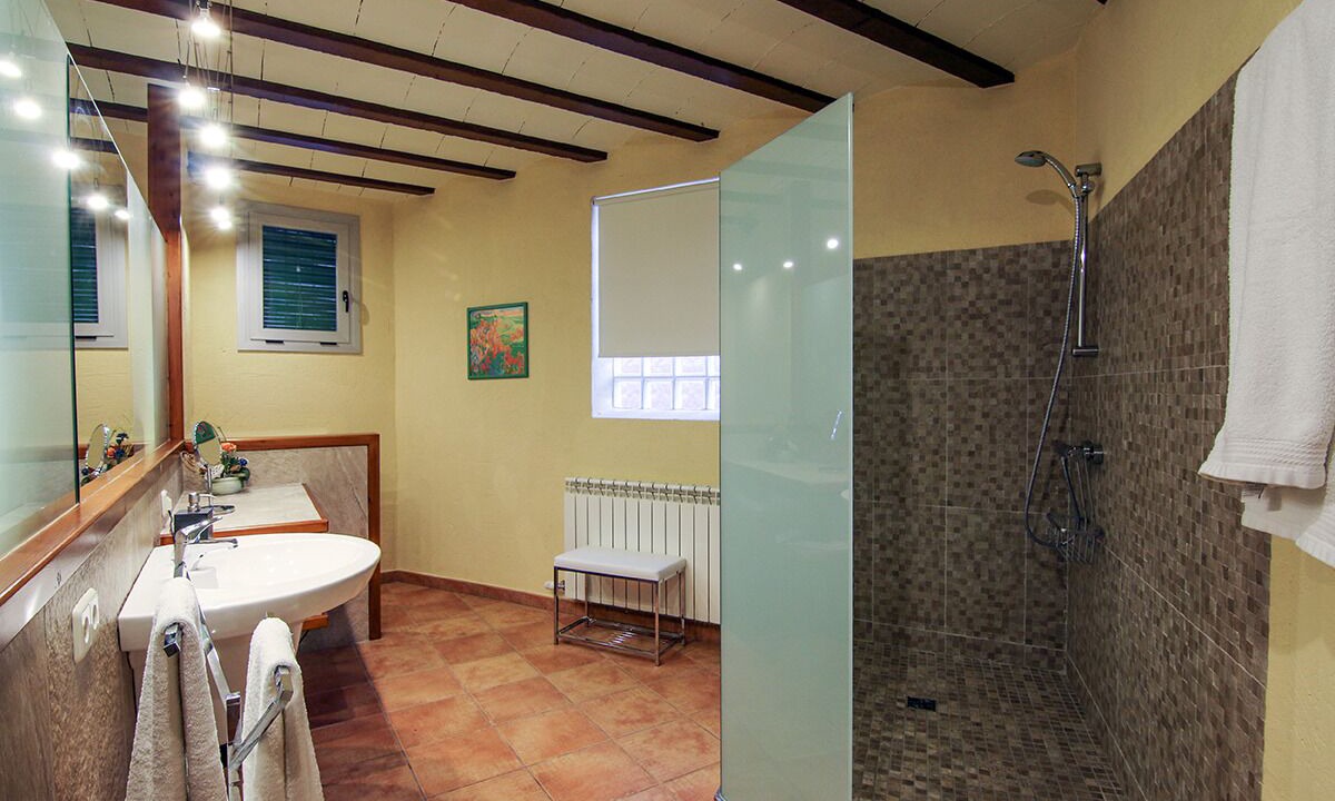 Photo of Bathroom in Belianes