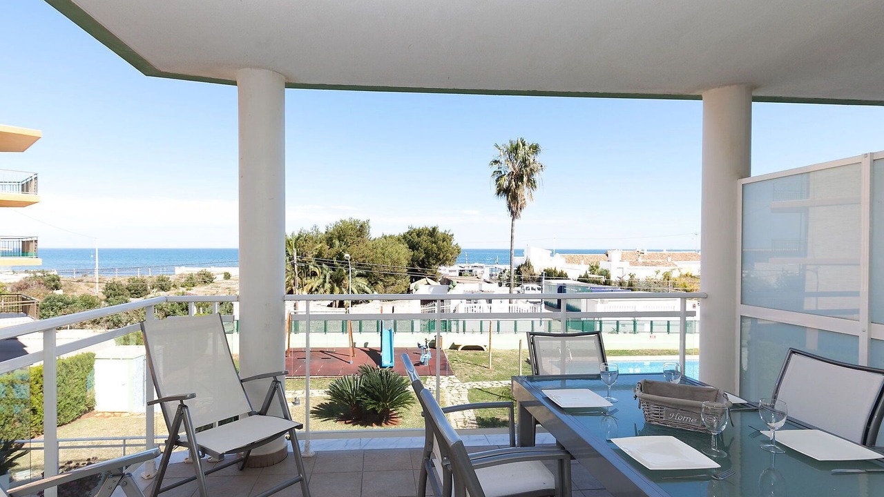 Photo of Patio Balcony in Les Deveses