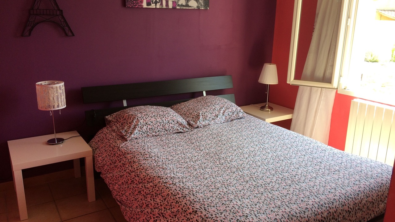 Photo of Bedroom in Meynes