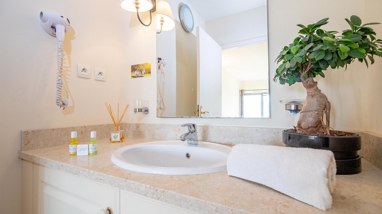 Photo of Bathroom in Saumane-de-Vaucluse