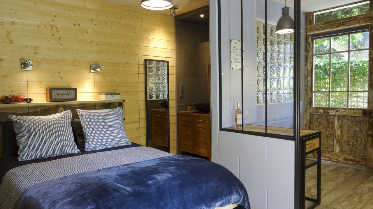 Photo of Bedroom in Eyragues