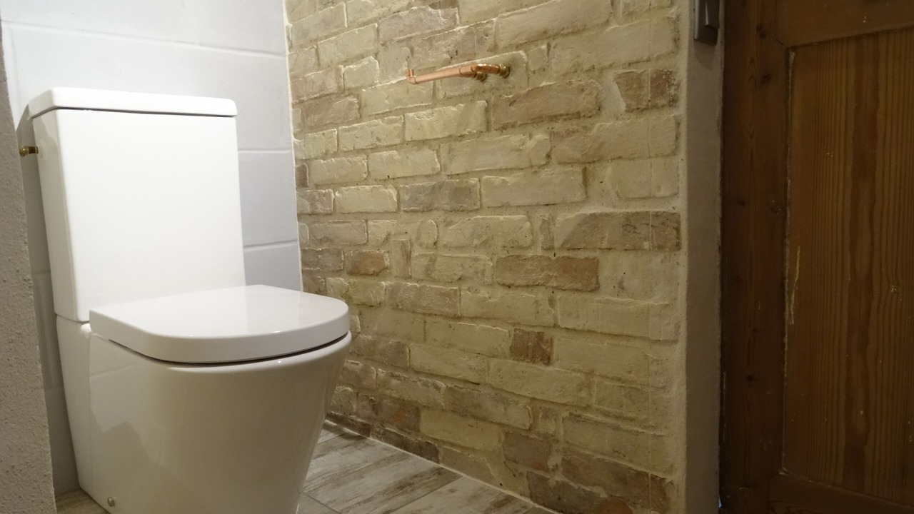 Photo of Bathroom in Eyragues