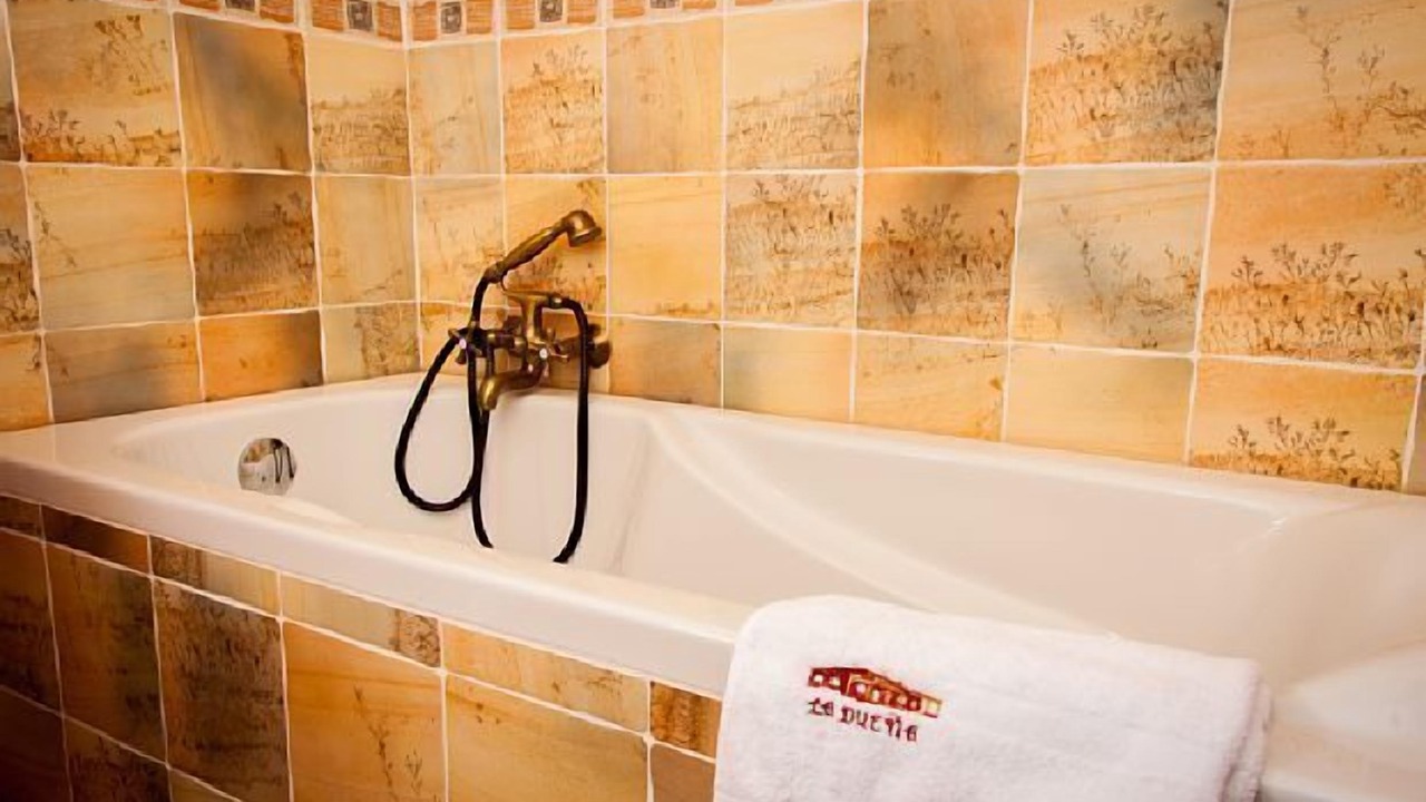 Photo of Bathroom in El Pobo de Duenas