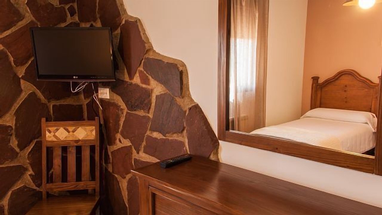 Photo of Bedroom in El Pobo de Duenas