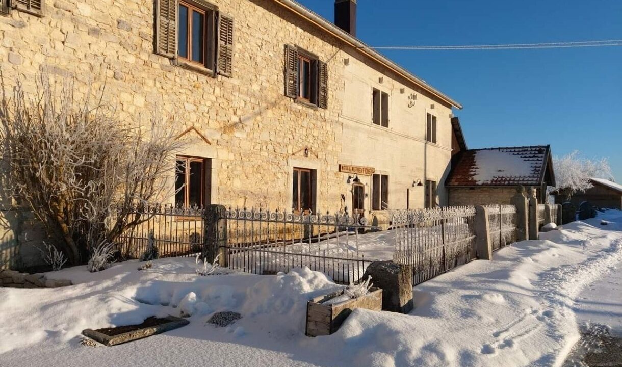 Photo of Outdoor in Narbief