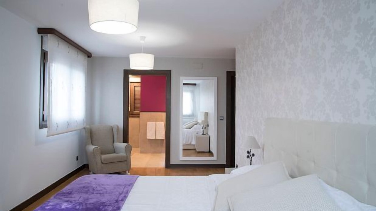 Photo of Bedroom in Andoin