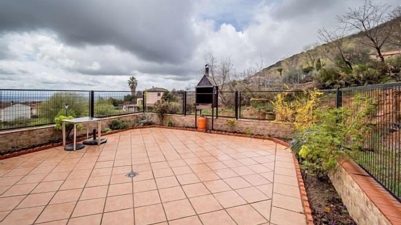 Photo of Patio Balcony in Poyales del Hoyo