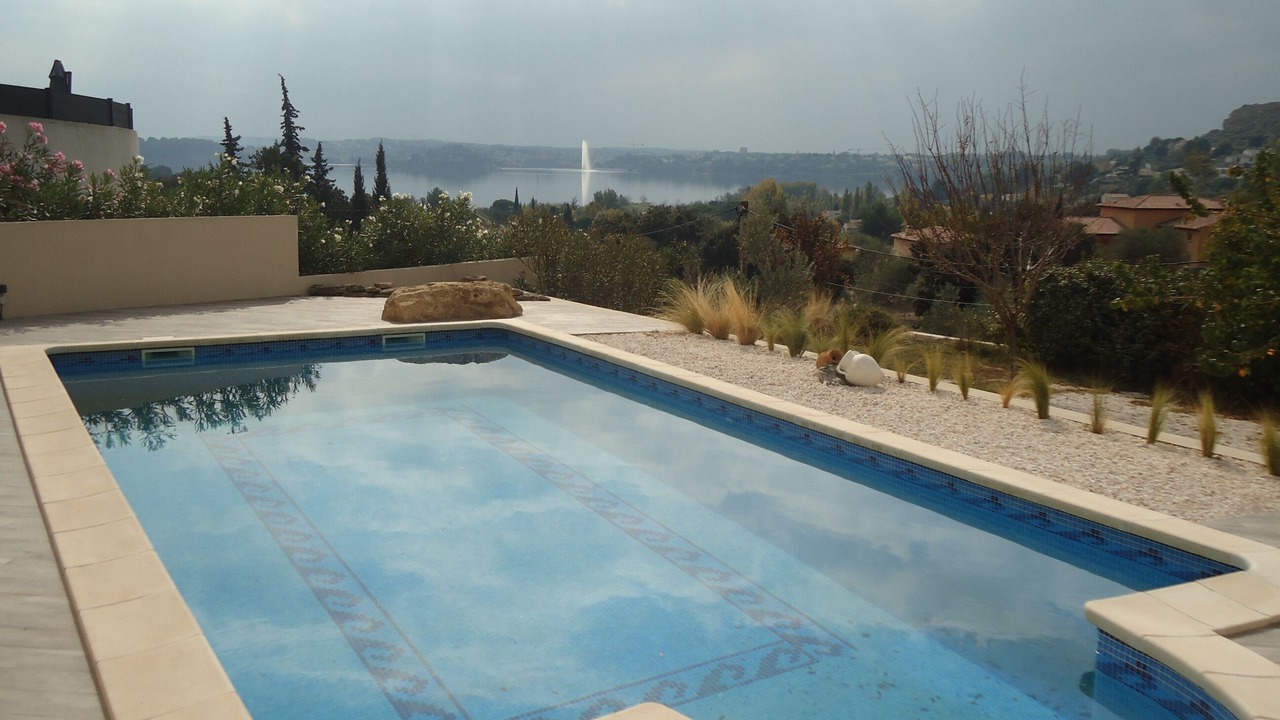 Photo of Outdoor in Istres