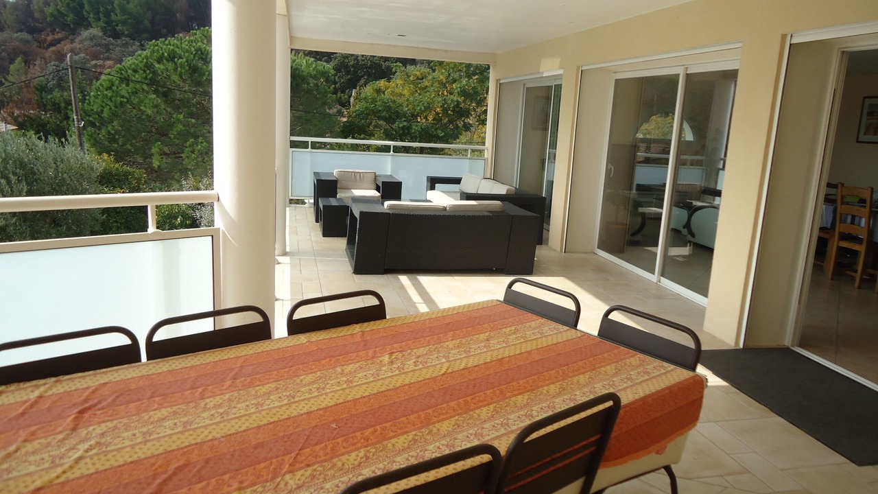 Photo of Outdoor in Istres