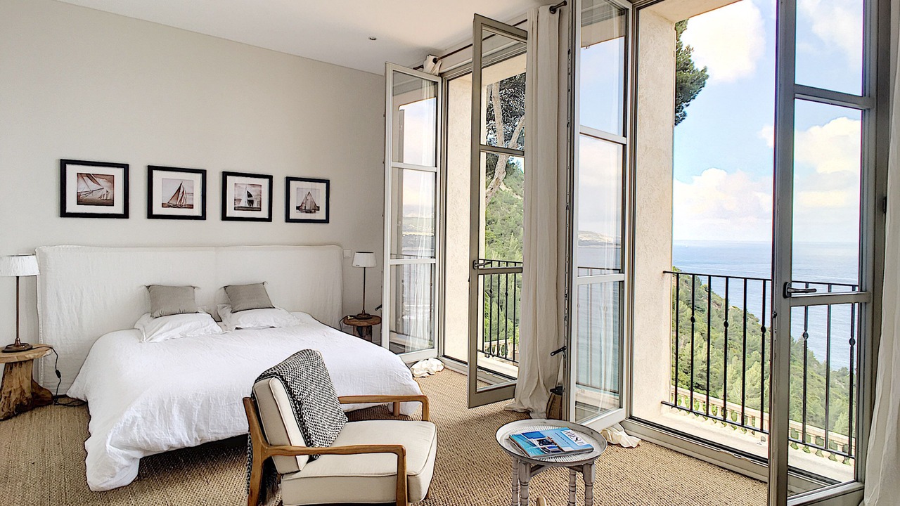 Photo of Bedroom in Cassis