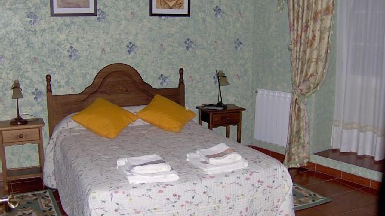 Photo of Bedroom in Velilla