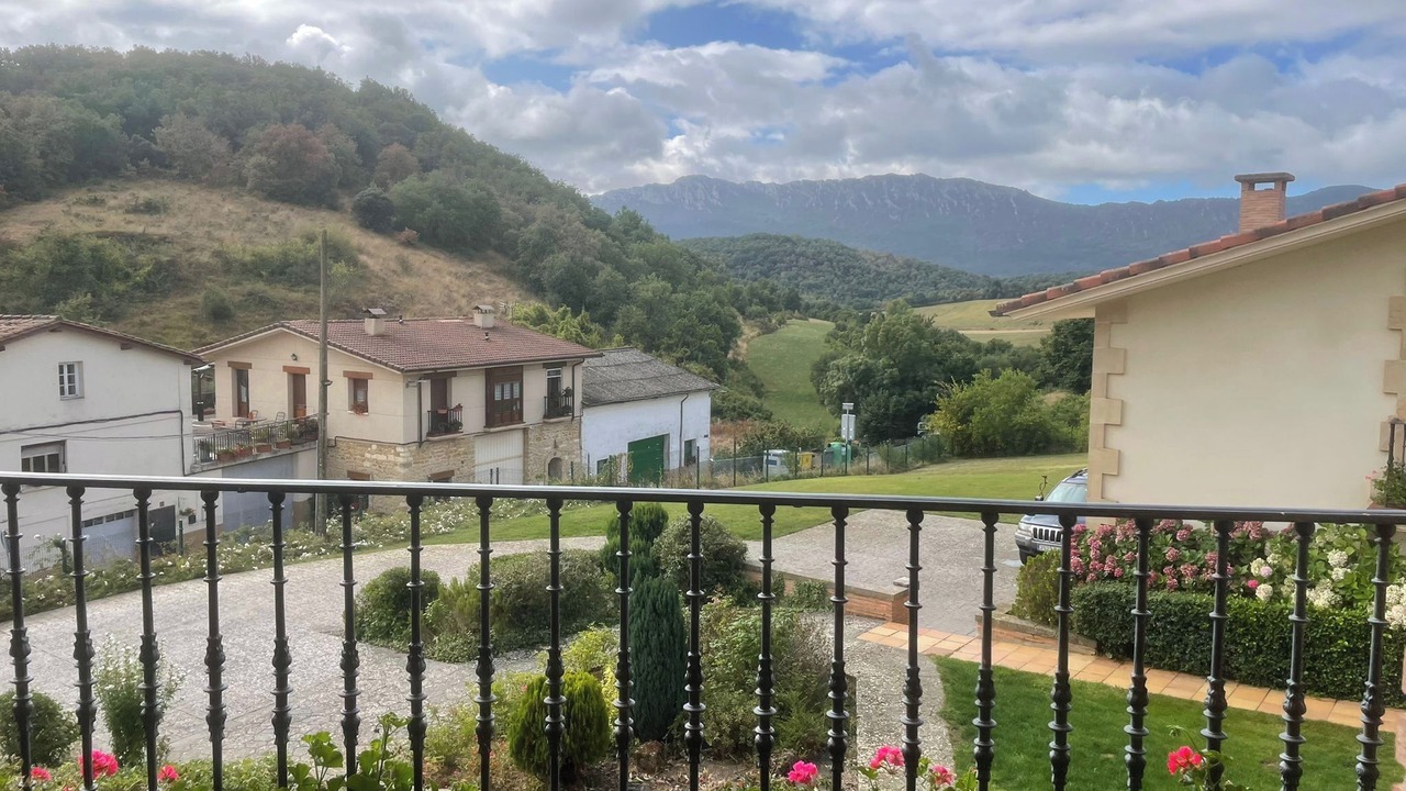 Photo of Outdoor in Urturi