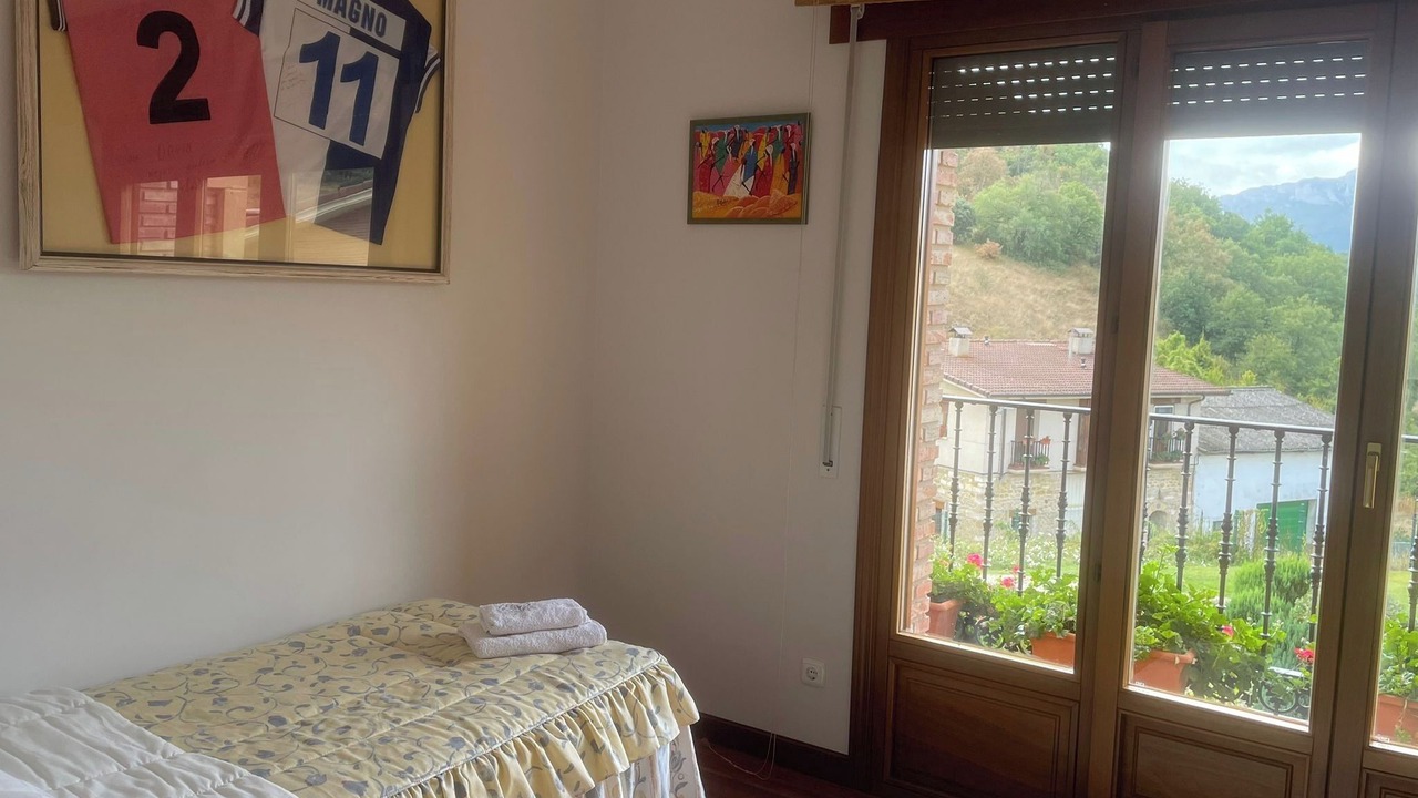 Photo of Bedroom in Urturi