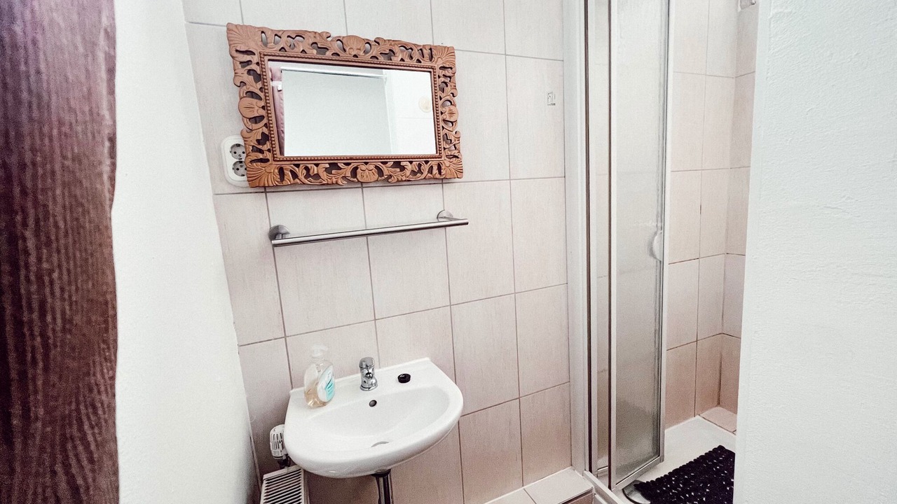 Photo of Bathroom in Rote Schanze