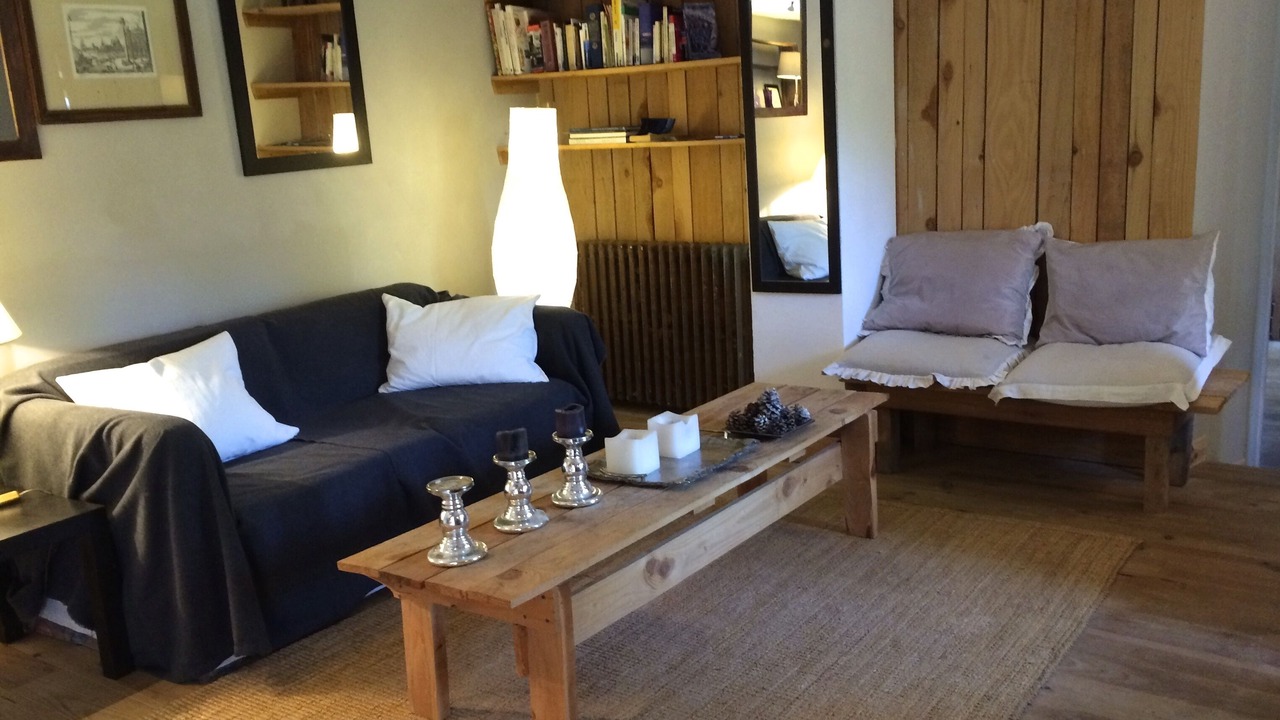 Photo of Livingroom in Laval-Roqueceziere