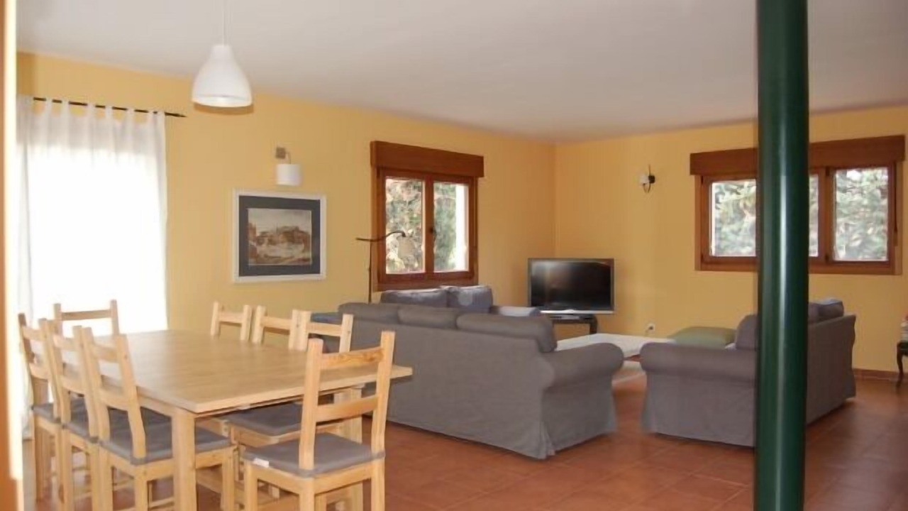 Photo of Livingroom in Navaluenga